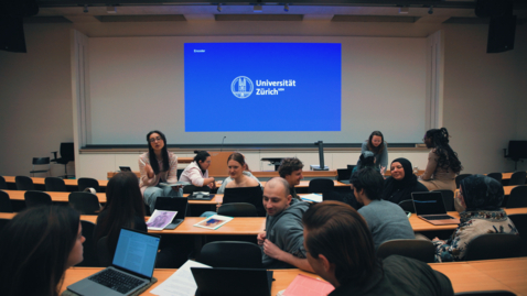 Thumbnail for Religionswissenschaft studieren in Zürich - Geschichte, Politik, Gesellschaft, lerne die Welt verstehen!